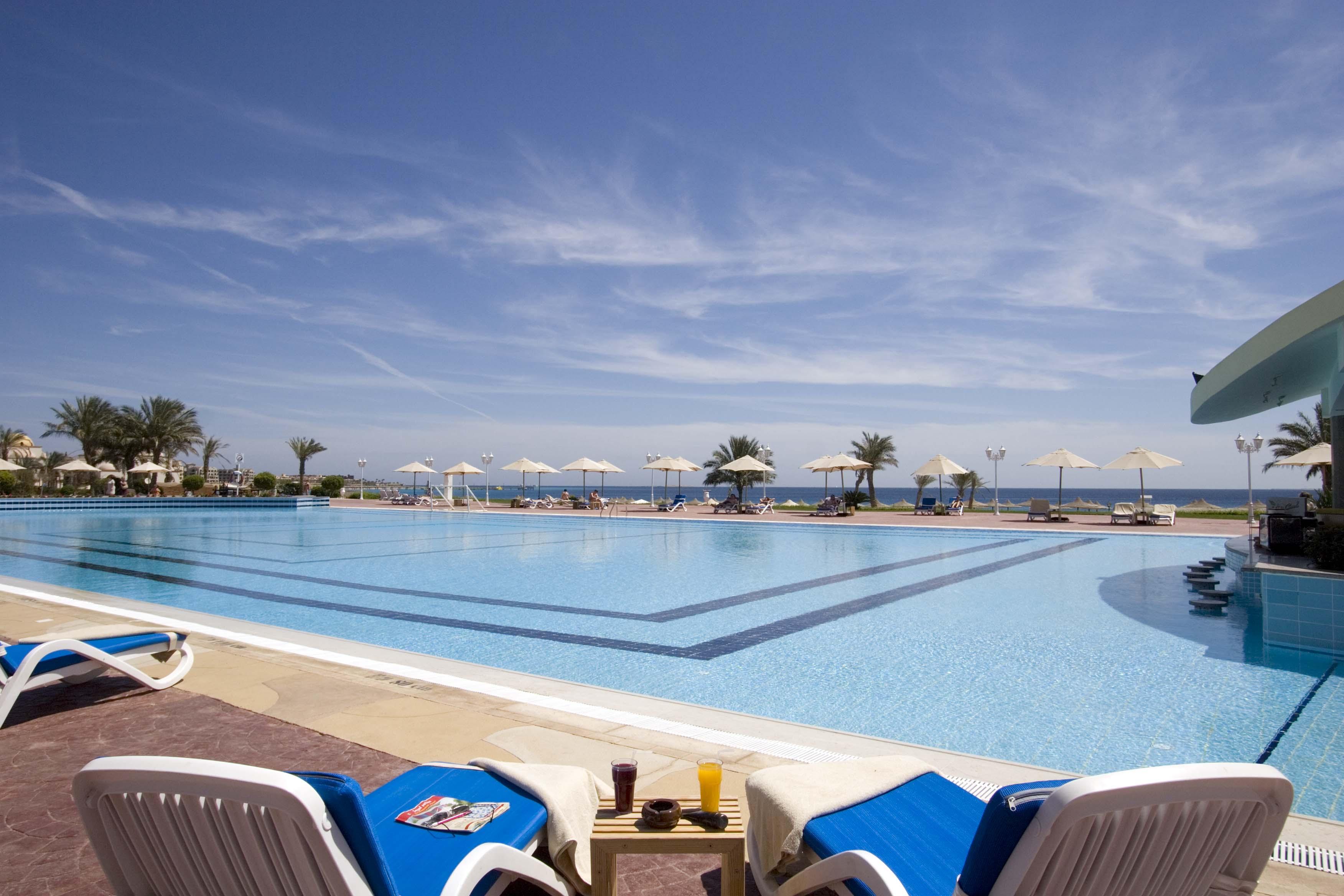 Old Palace Resort Sahl Hasheesh Hurghada Exterior photo The pool at the Hilton Sharm El Sheikh